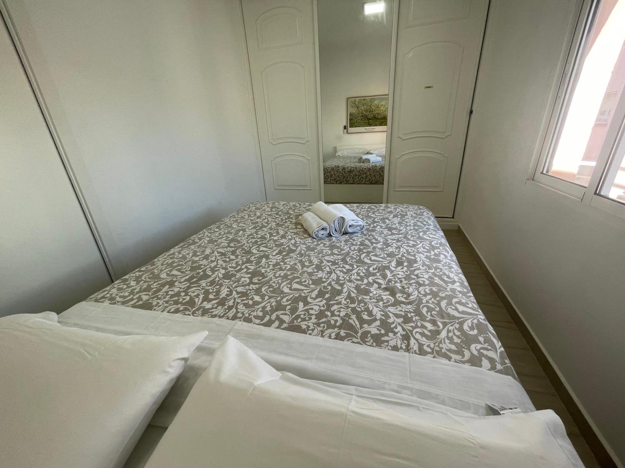 Apartamento Gades Natura a 450 mts playa Victoria Cádiz Exterior foto