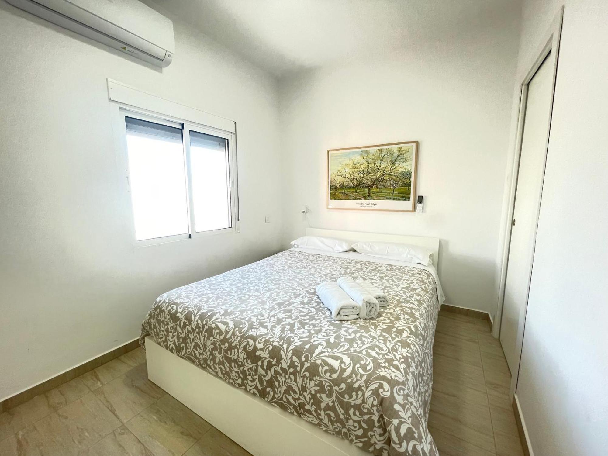 Apartamento Gades Natura a 450 mts playa Victoria Cádiz Exterior foto